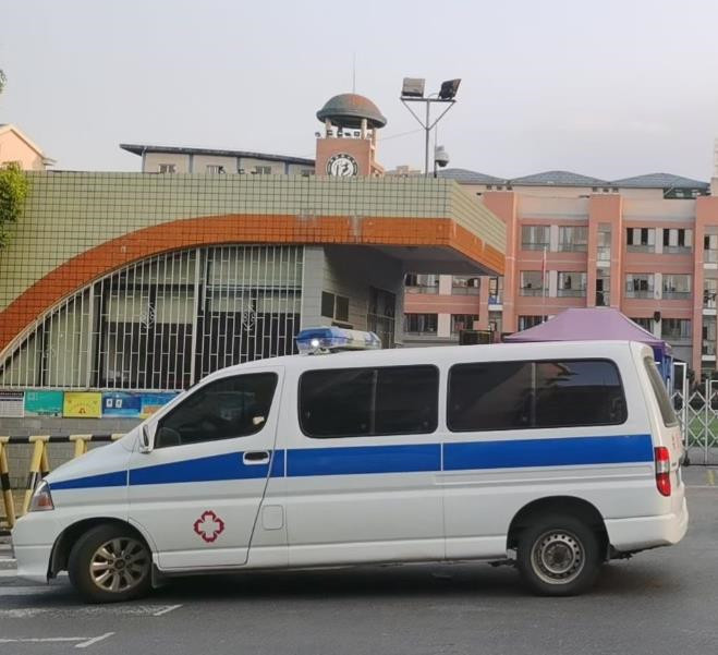 北安救护车出租护送骨折病人一公里多少钱